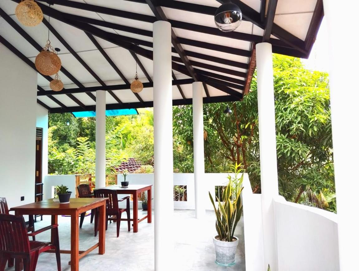 Mirissa Villa Green Pepper Bagian luar foto